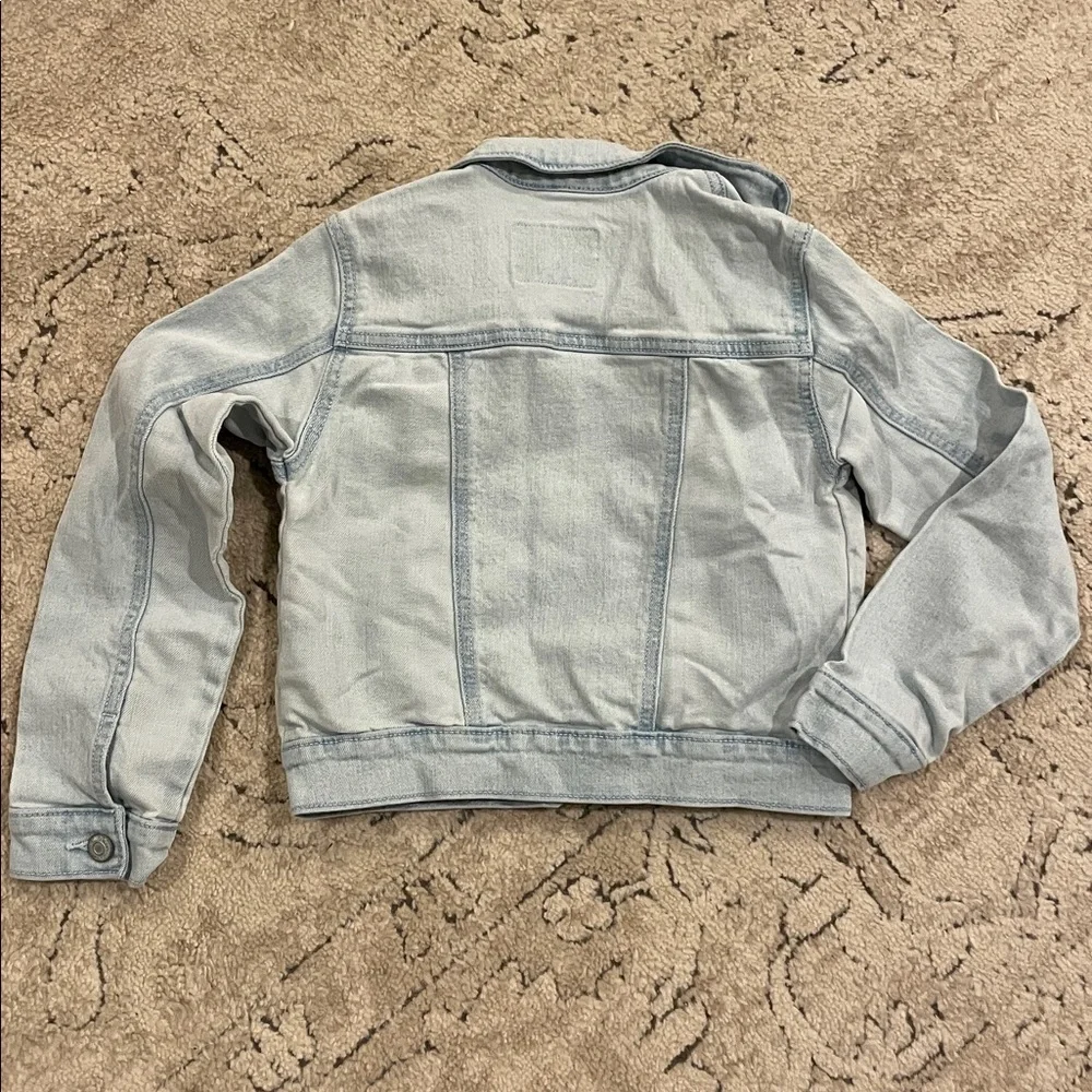 Old Navy Light Wash Denim Jacket in Pale Blue